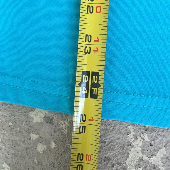 Like new slim fit Nike T-shirt - Picture 8 of 11